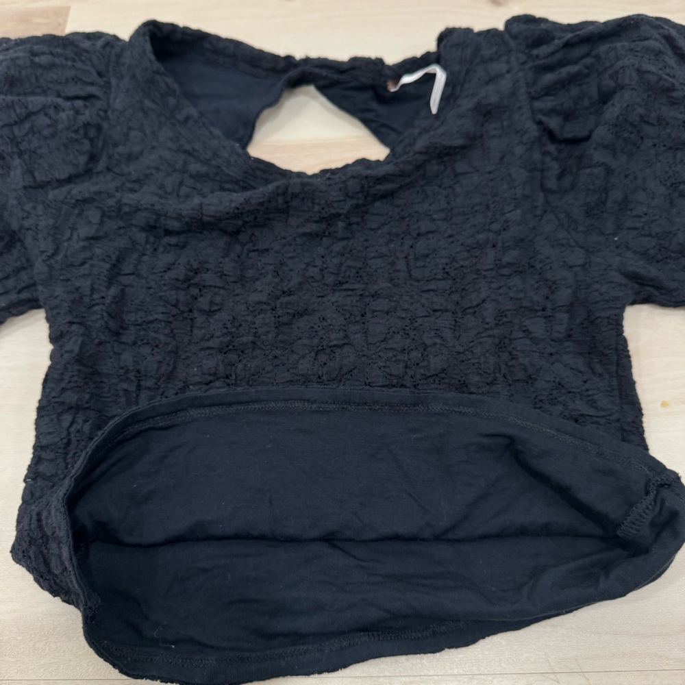 Free People Tea Time Black Textured Knit Crop Top Cut Out Back Women's Small - Picture 12 of 15